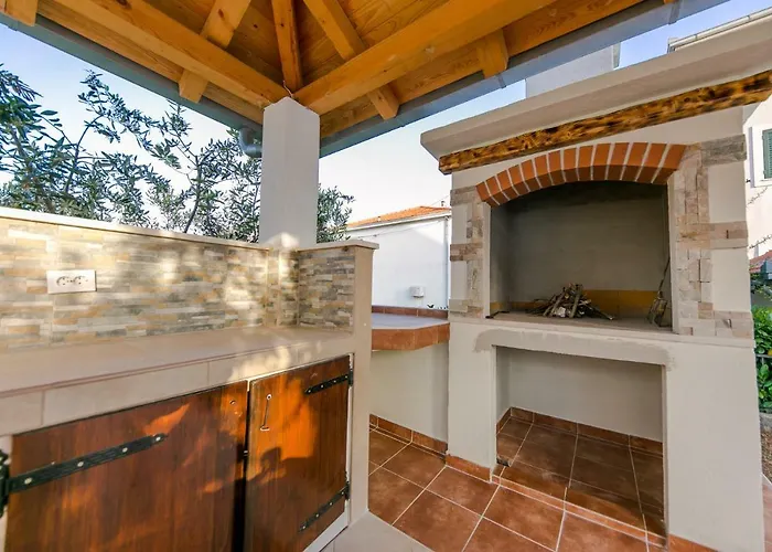 Seaside Mia Willa Trogir