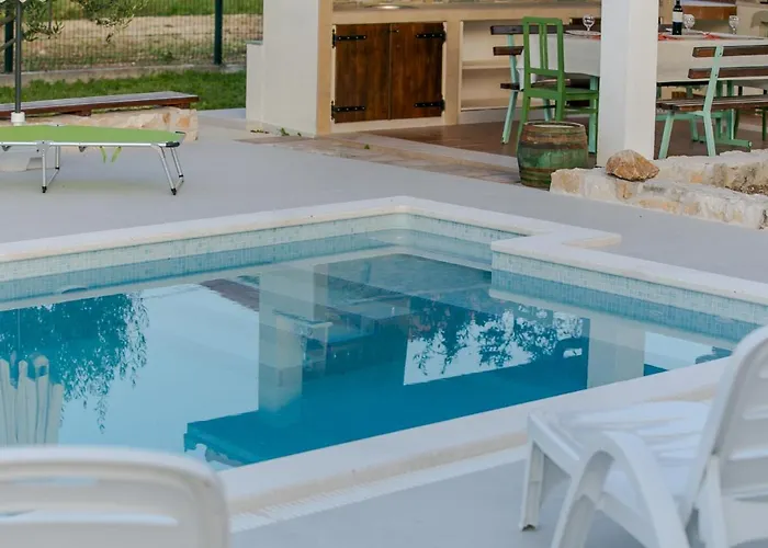 Seaside Mia Willa Trogir