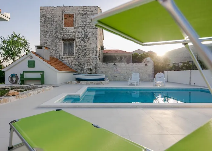 Seaside Mia Trogir